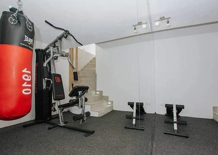 Moderan S Hidromasaznom Kadaom Daire *